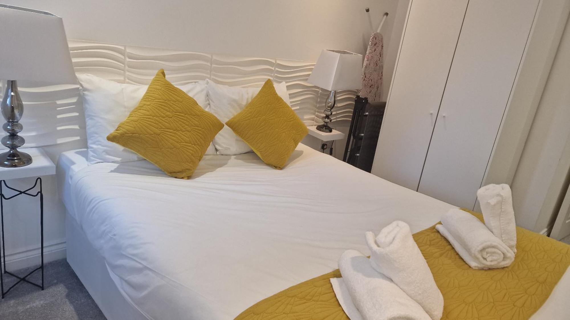 Luxury Cardiff Apartment With Free Parking, Free High-Speed Internet, Fully Equipped Kitchen 外观 照片